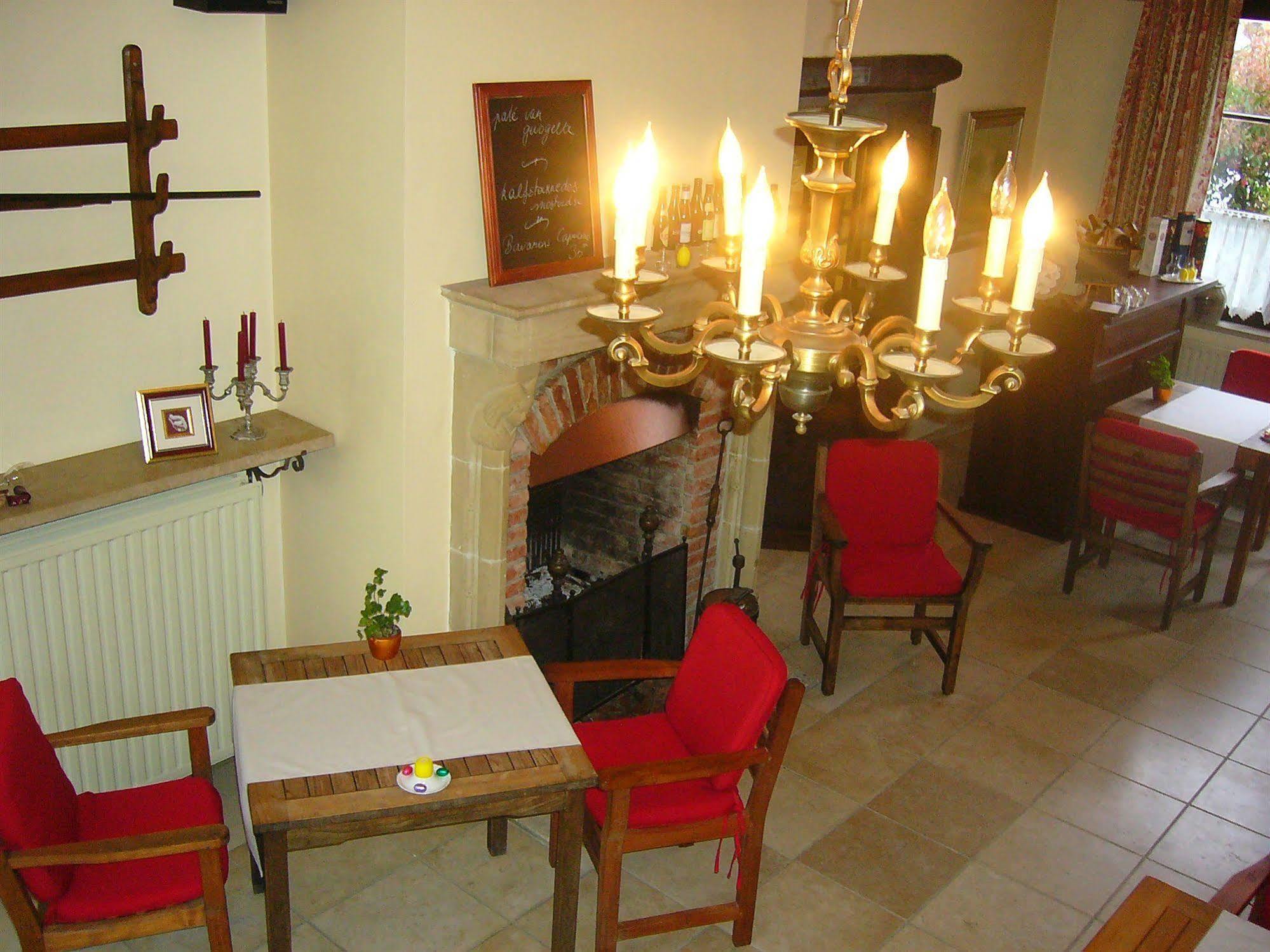 Hotel Troopeird Κόρτρικ Εξωτερικό φωτογραφία